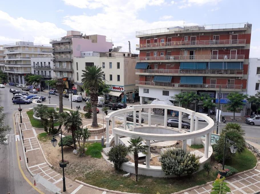 Μοντέρνο Διαμέρισμα - Stylish Appartment Loutraki エクステリア 写真