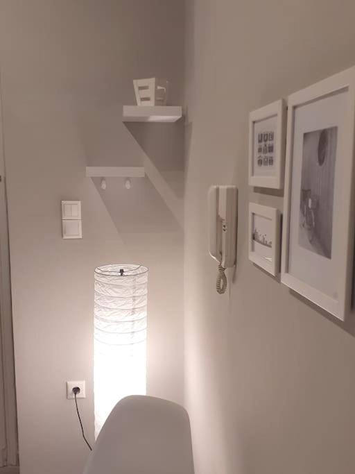 Μοντέρνο Διαμέρισμα - Stylish Appartment Loutraki エクステリア 写真