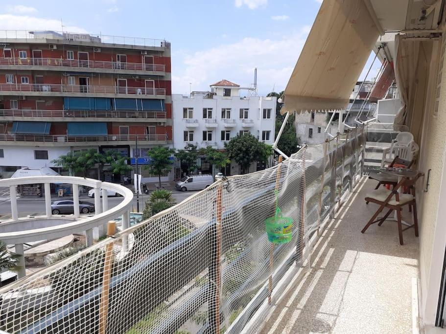 Μοντέρνο Διαμέρισμα - Stylish Appartment Loutraki エクステリア 写真